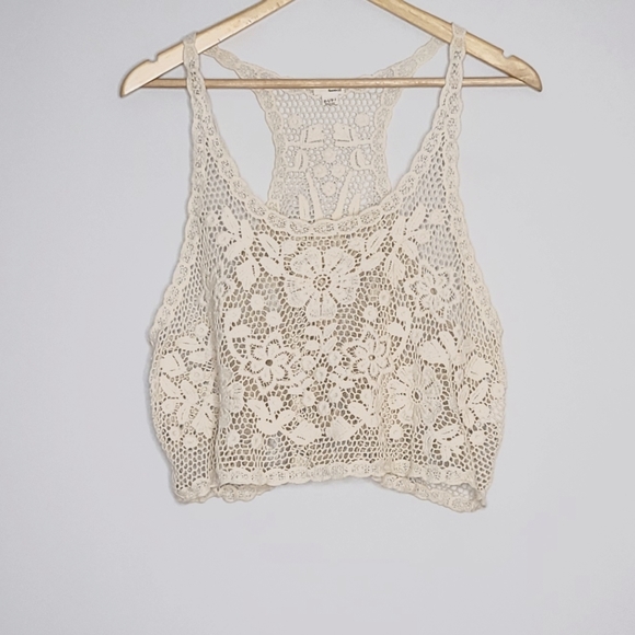 Garage Tops - 🛍 2 for $30!! GARAGE Cotton Cropped Crocheted Tank Top Fits XS to S